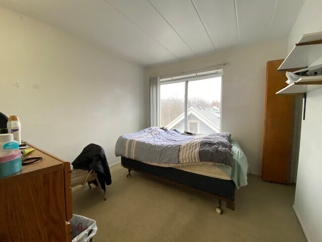 Bedroom - 1412 Geddes Ave