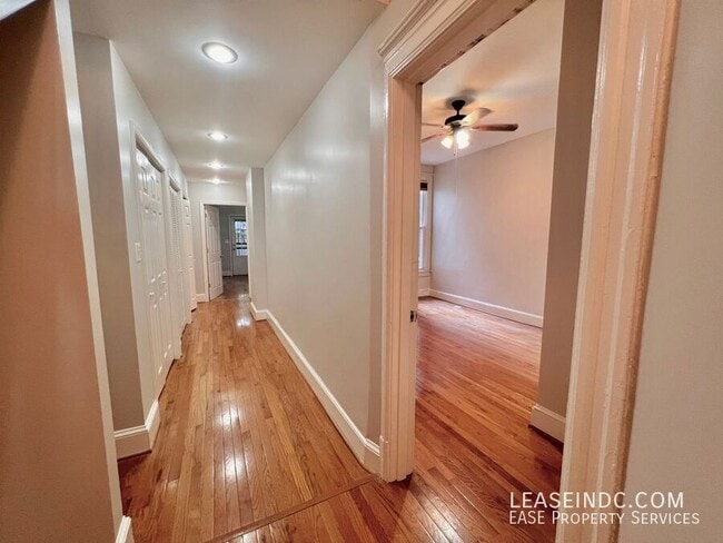 Foto del edificio - 3613 New Hampshire Ave NW