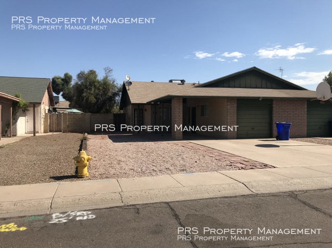 Building Photo - 1338 E El Parque Dr