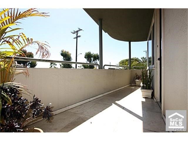 Foto del edificio - 146 Cliff Dr
