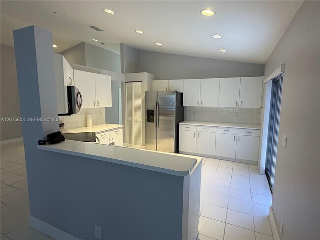 Foto del edificio - 1646 SW 148th Terrace