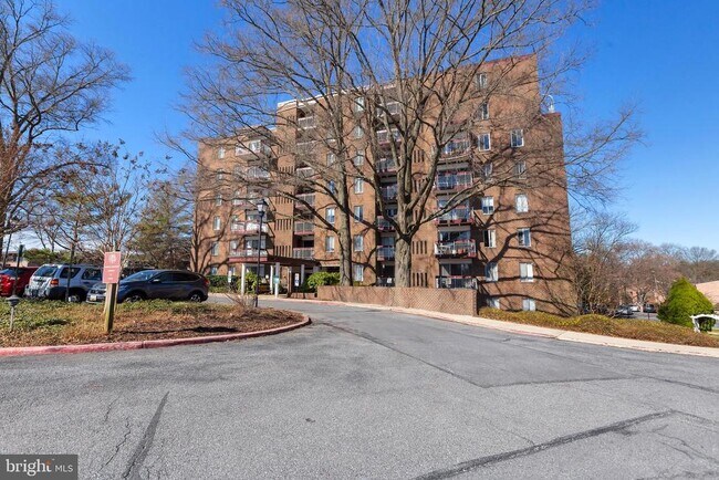 Building Photo - 10850 Green Mountain Cir