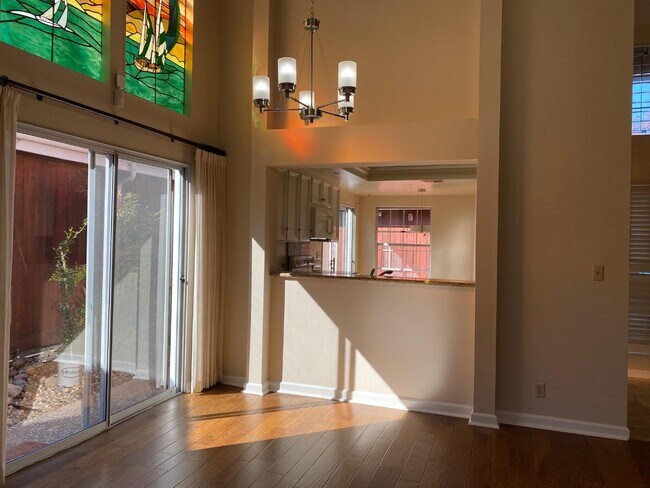 Building Photo - 916 Aruba Ln