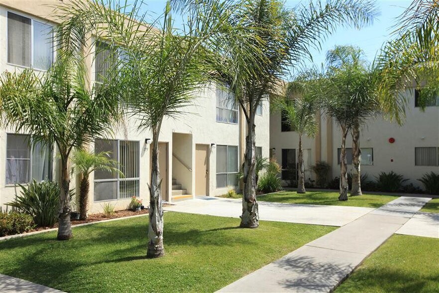 Vista Lane Apartments