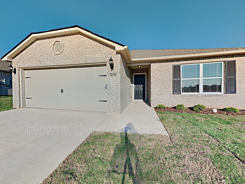 16386 Creek Dr, Moundville, AL 35474 House Rental in Moundville, AL