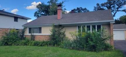 Building Photo - 339 Nassau St