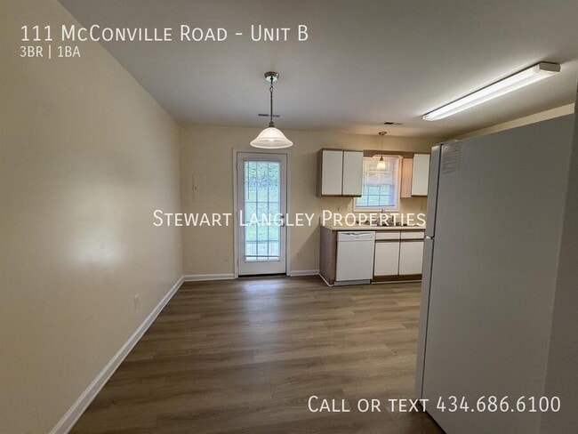 Building Photo - 111 McConville Rd
