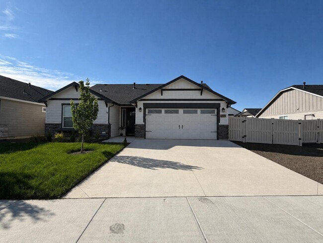 Building Photo - 10288 W Trident Ridge Dr