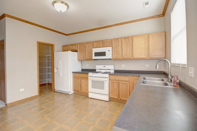 Foto del edificio - 238 S Alder Creek Dr