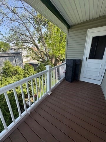 Foto del edificio - 64 Cottage Park Rd