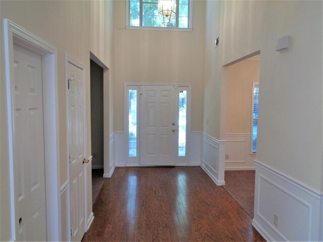Building Photo - 654 Mountain Harbor