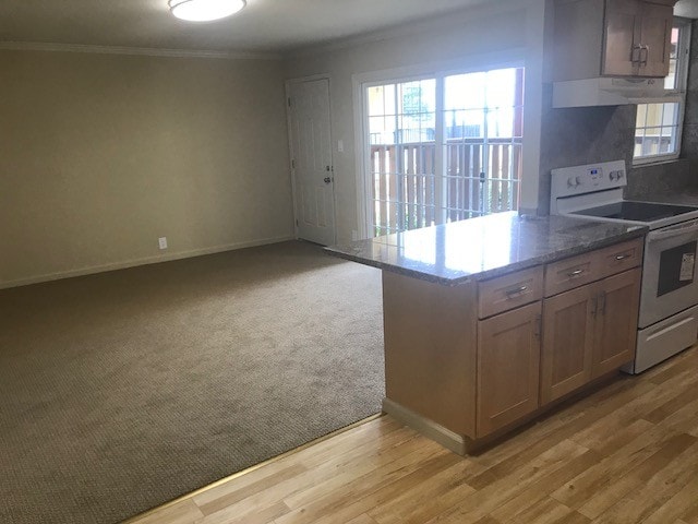 Primary Photo - 655 Manor Dr