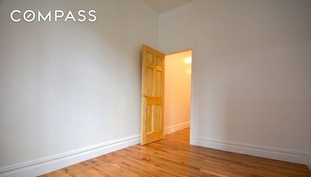 Foto del edificio - 274 Mott St