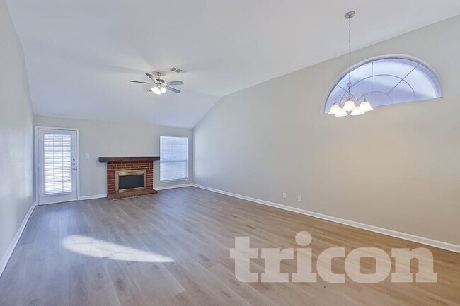 Foto del edificio - 10224 Long Rifle Dr