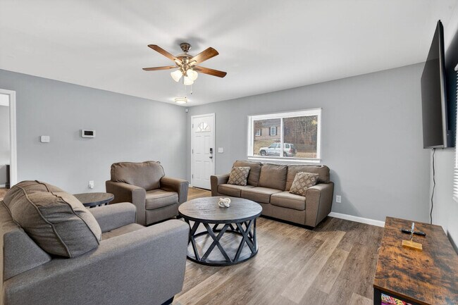 Foto del edificio - 7792 Alicia Ct