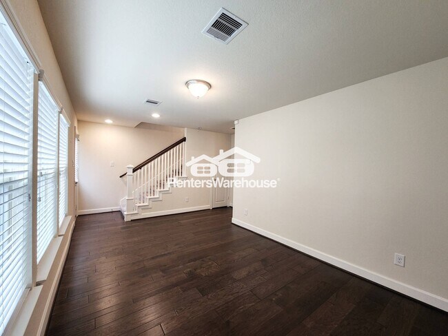 Foto del edificio - 10717 Madden Oaks Pl