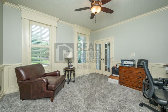 Foto del edificio - 4631 Timberline Dr