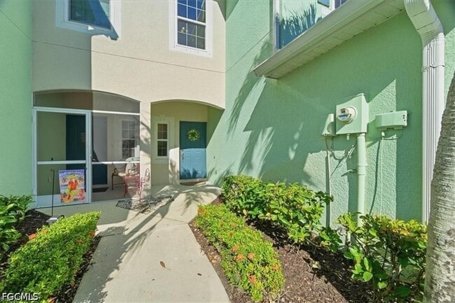 Building Photo - 3630 Pine Oak Cir
