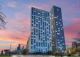 Building Photo - 1550 N Lake Shore Dr