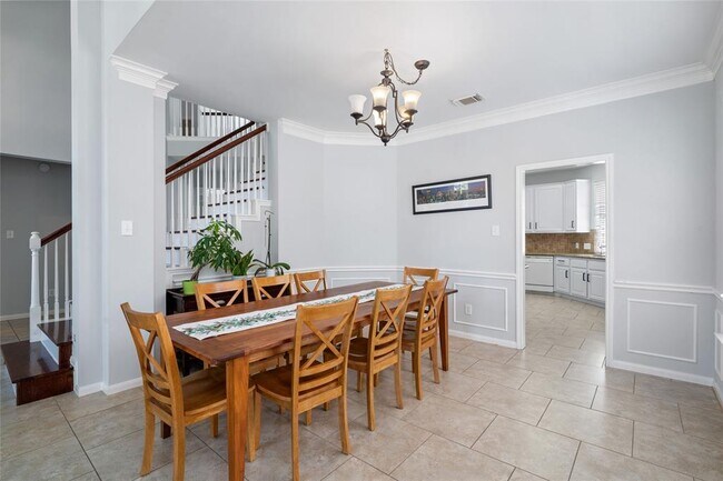 Building Photo - 20727 Fawnbrook Ct