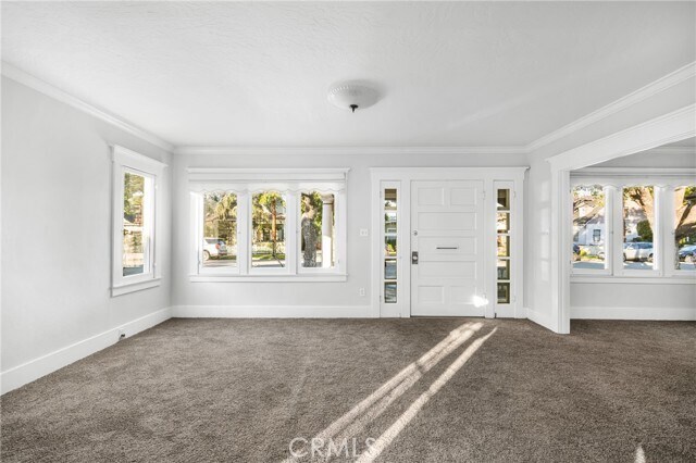 Foto del edificio - 243 N Grand St