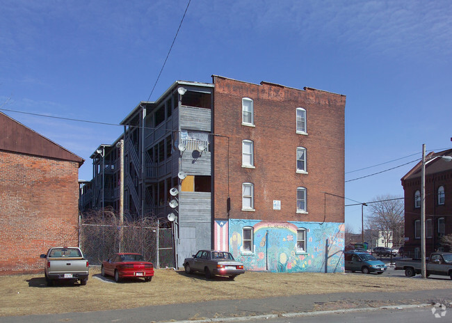 Foto del edificio - 127-129 Clemente St