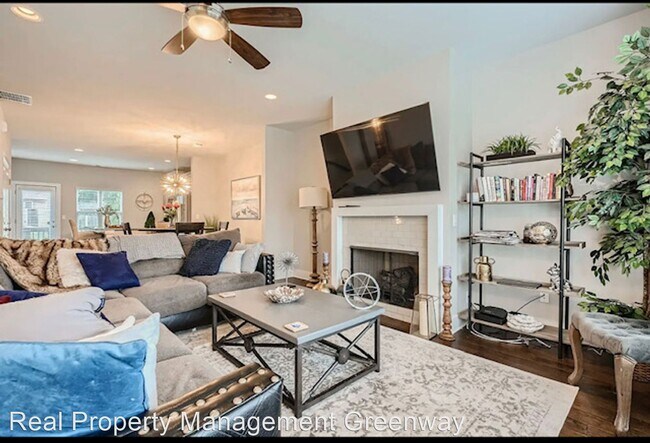 Foto del edificio - 3 br, 3.5 bath House - 1353 Callahan Cv