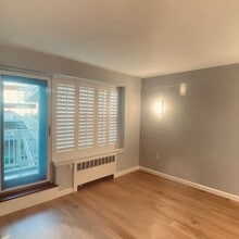Building Photo - 145 Pinckney St