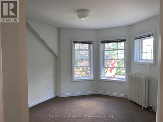 Building Photo - 148 Rusholme Rd