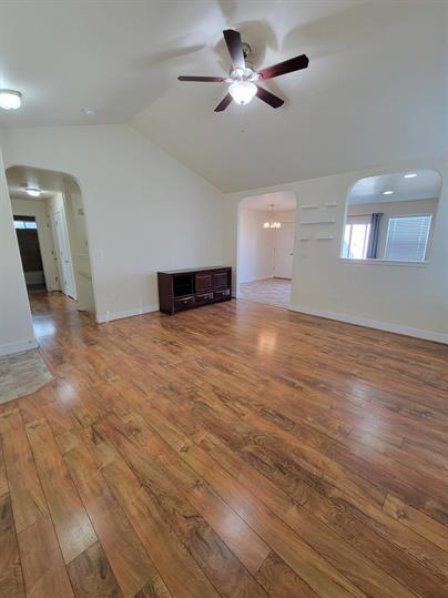 Foto del edificio - 4322 Pennyroyal Ln