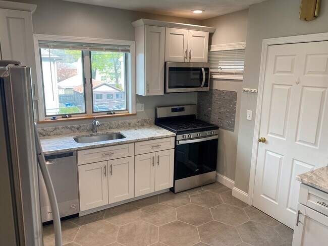 Foto del edificio - 45 Lyman St