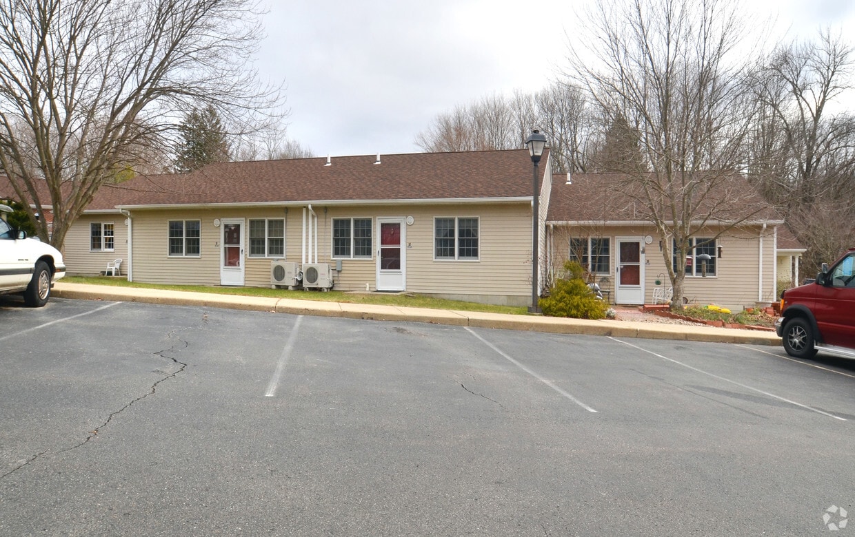 Dublin Village Apartments Colchester, CT