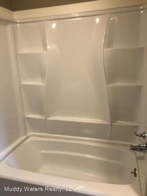 Foto del edificio - 3 br, 2 bath House - 1508 Maple St