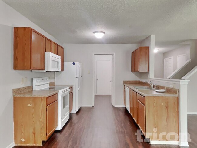 Foto del edificio - 2720 Redland Ln