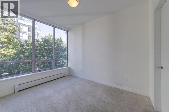 Building Photo - 9060 University Crescent