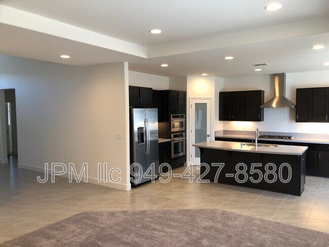 Foto del edificio - 11196 Grazing Cattle Ln