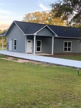 Building Photo - 10873 Coaster Ln