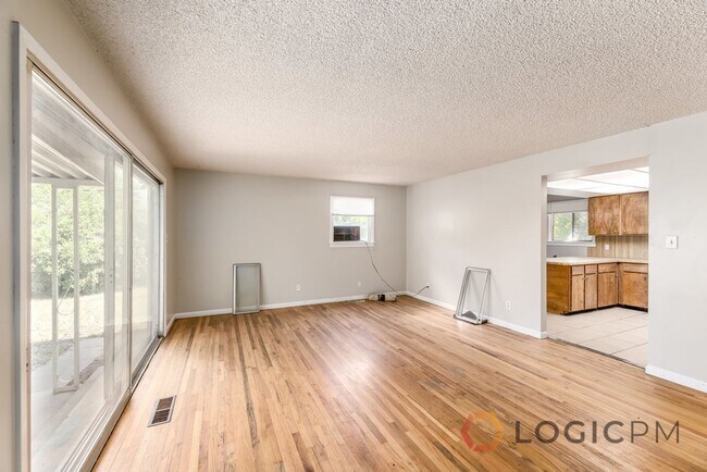 Foto del edificio - Gorgeous Home in Great Location!