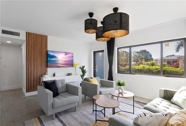 Photo - 601 NE 33rd St Townhome
