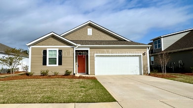 Building Photo - 2516 Centerway Ln