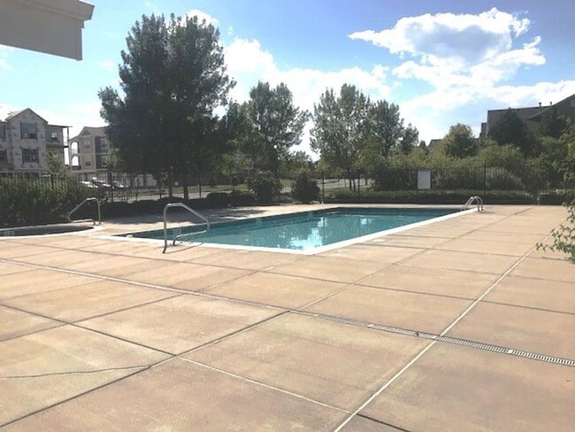 Photo - 4605 Hahns Peak Dr House