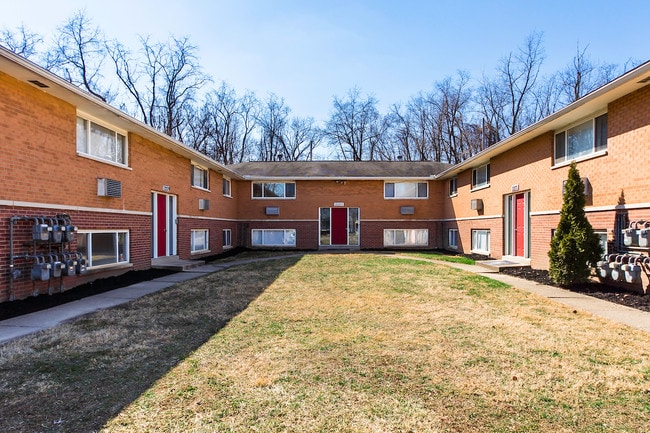 Building Photo - 2279 Holt Ave