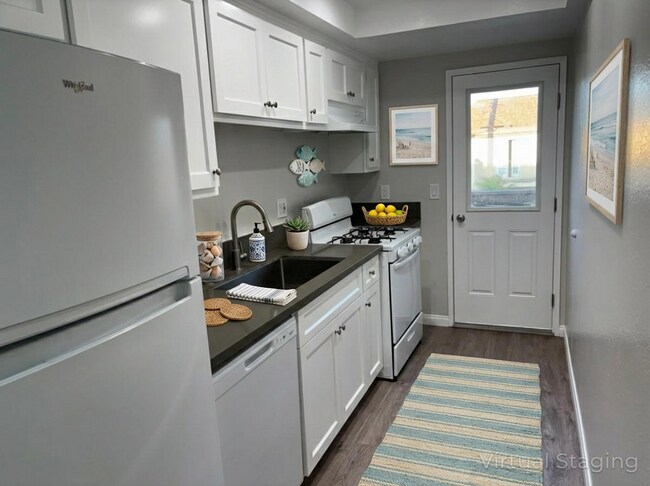 Foto del edificio - 16971 Hoskins Lane