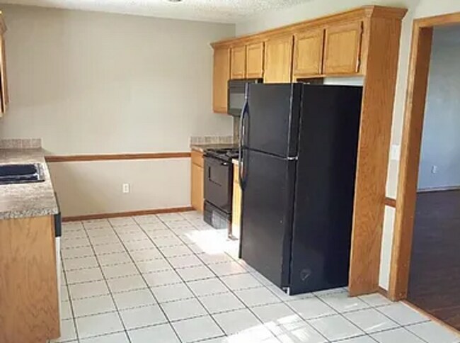 Foto del edificio - N Willow Dr Duplex