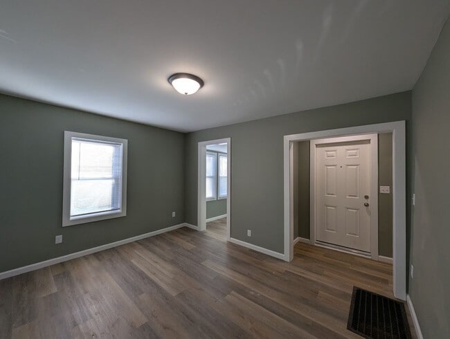 Foto del edificio - Newly Renovated 4 bedroom house