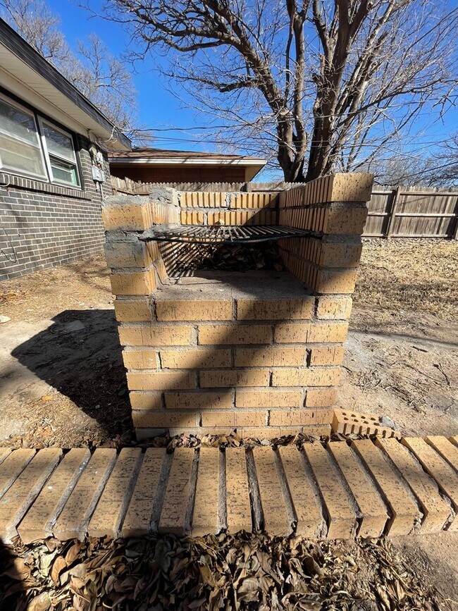 Foto del edificio - 3 Bedroom 2 Bathroom Rental In Lubbock, Te...