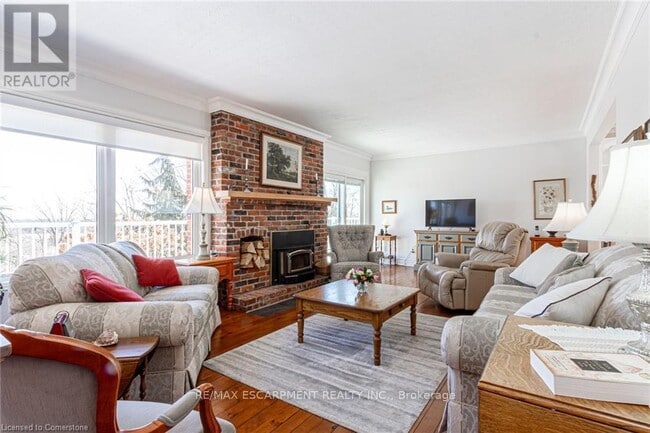 Photo du bâtiment - 5086 Walkers Line