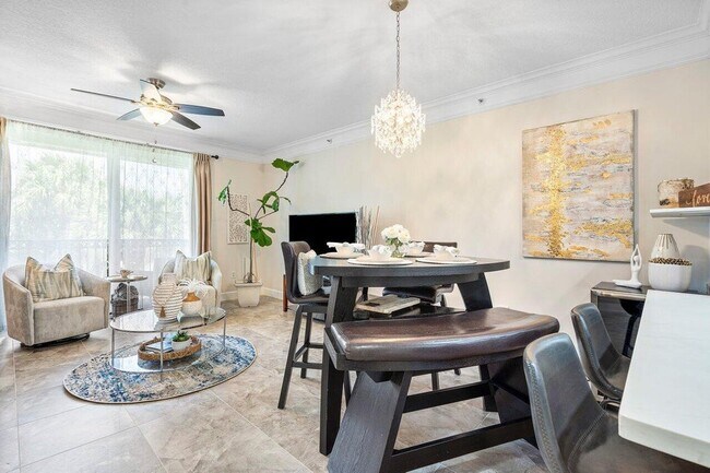 Foto del edificio - 2054 Alta Meadows Ln