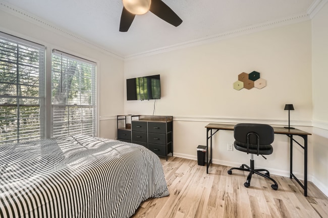 Foto del edificio - 466 Raven Springs Trail