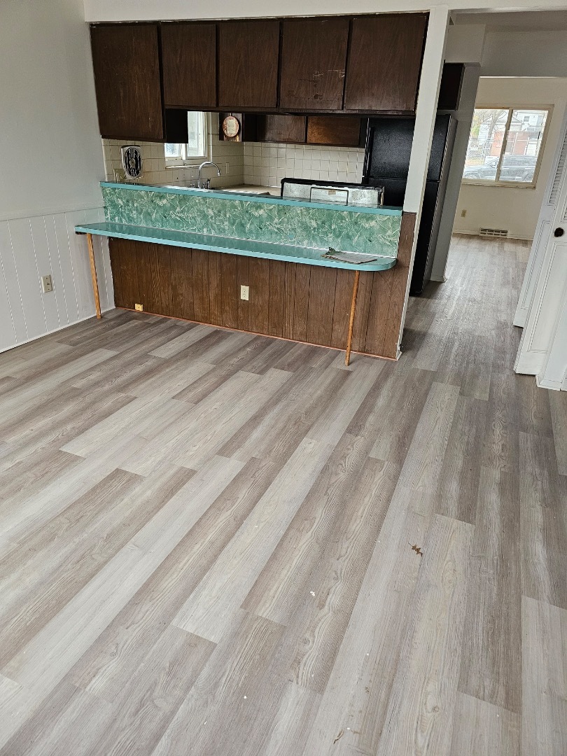 2297 Eastlawn Ave Akron, OH 44305 – photo 2